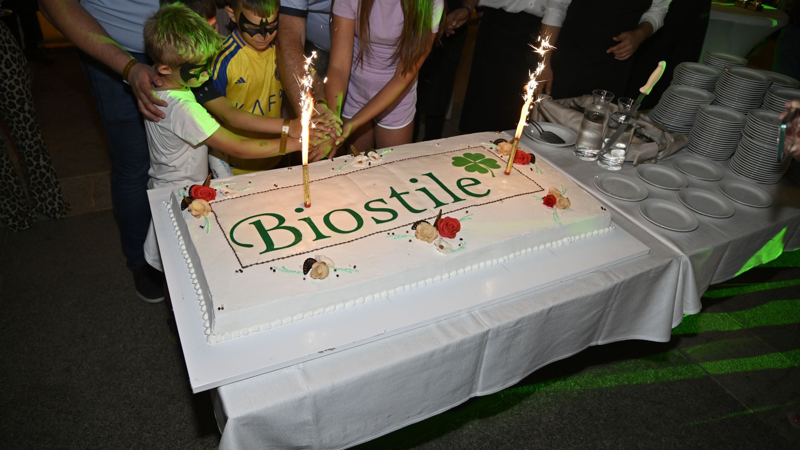 Serata in riva al mare al campo estivo Biostile