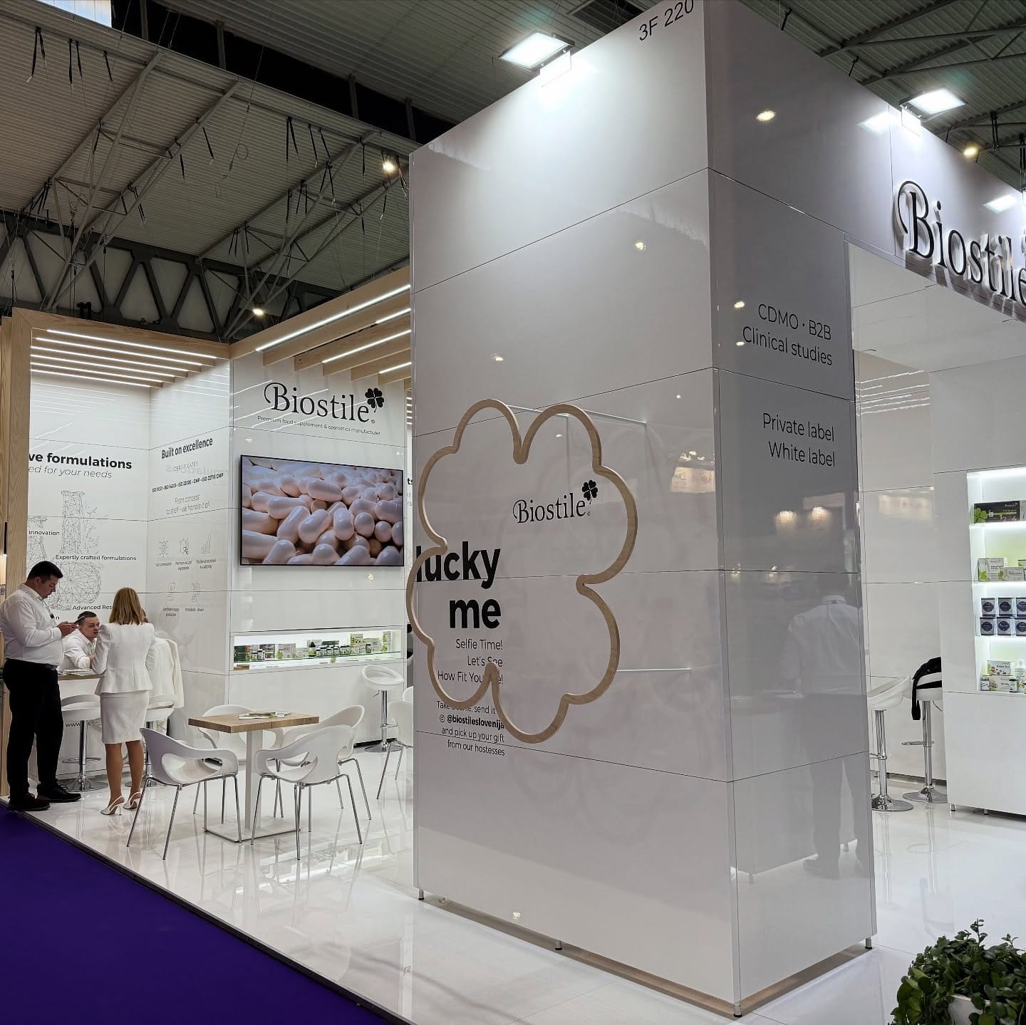 Il team Biostile a Vitafoods Europe 2025