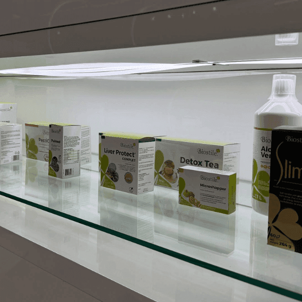 Prodotti Biostile esposti allo stand: Liver Protect, Detox Tea, Slimis